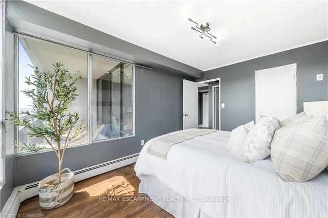 Additional property image - 150 Charlton Ave Unit 2907
