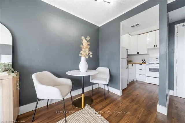 Additional property image - 150 Charlton Ave Unit 2907