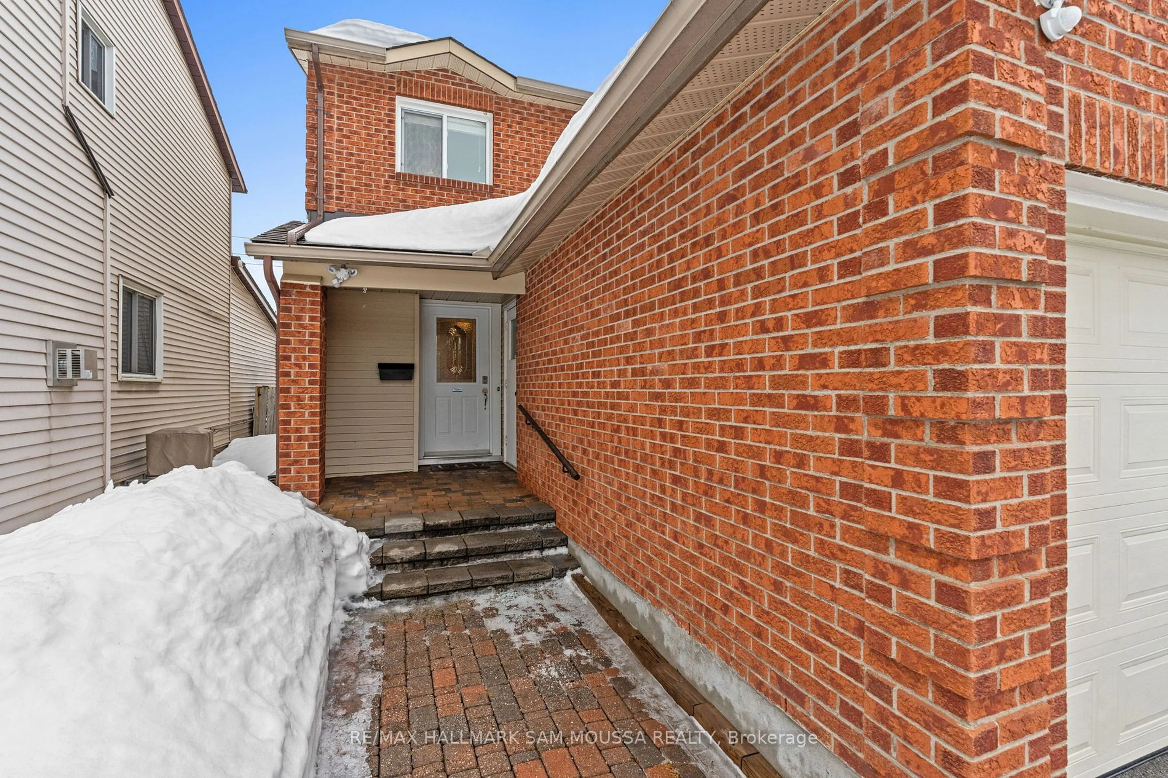 Home with brick exterior material, street for 56 Coolspring Cres, Cityview - Parkwoods Hills - Rideau Shore Ontario K2E 7M8