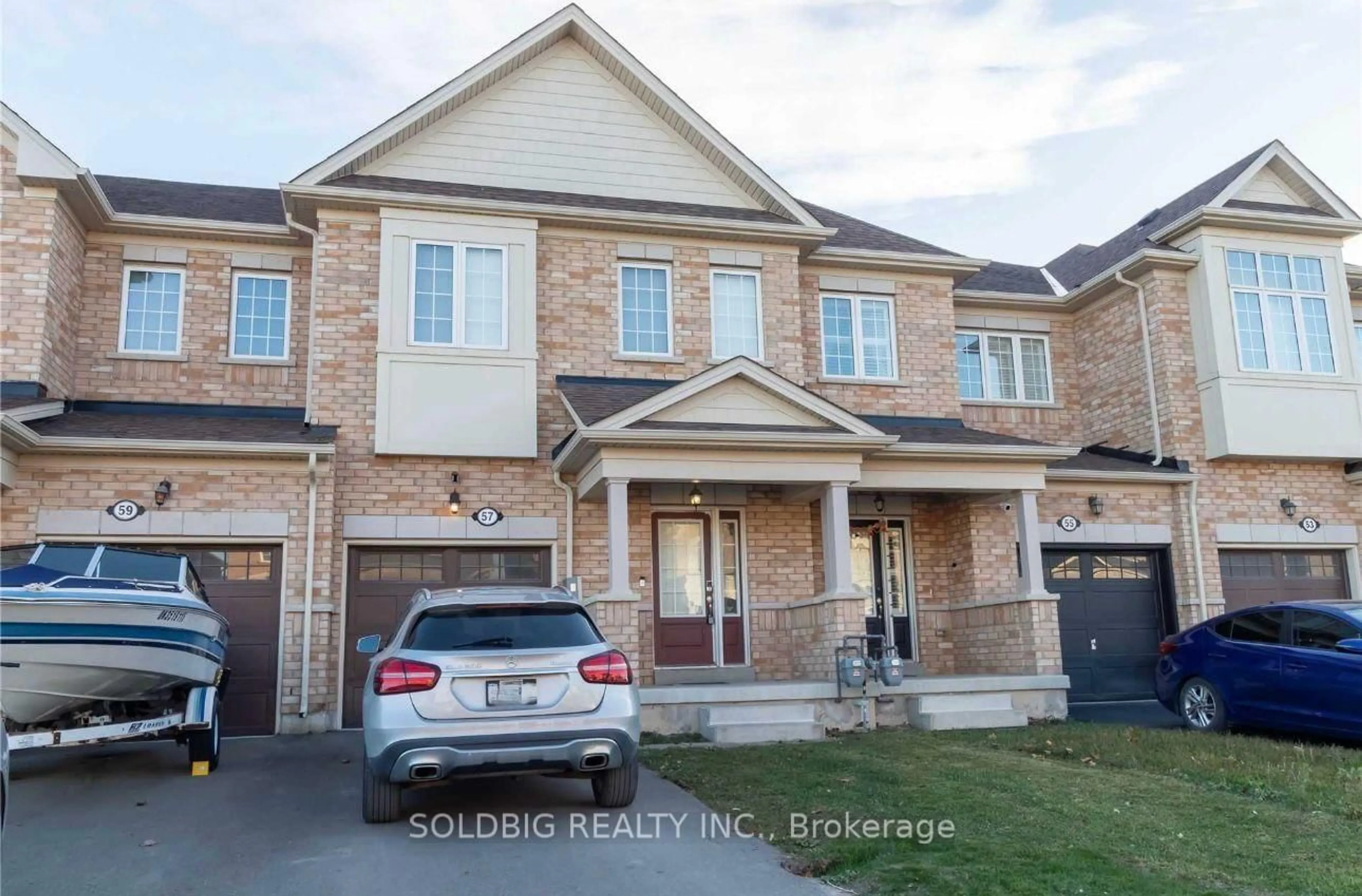 Home with brick exterior material, street for 57 SPARKLE Dr, Thorold Ontario L2V 0K2