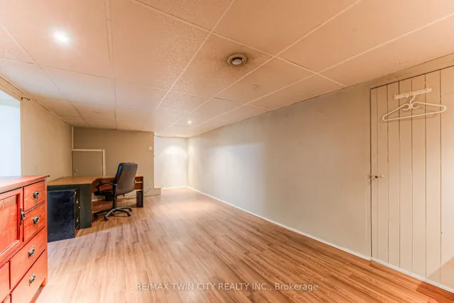 Additional property image - 74 Chelsea Rd
