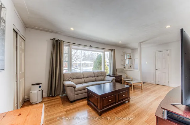 Additional property image - 74 Chelsea Rd