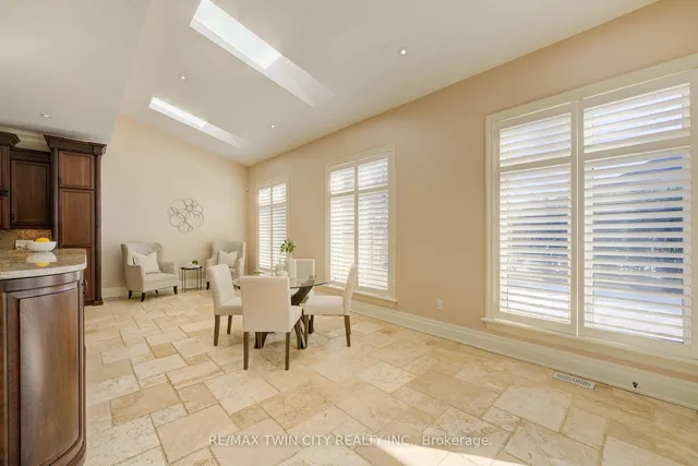 Additional property image - 20 Jacob Gingrich Dr