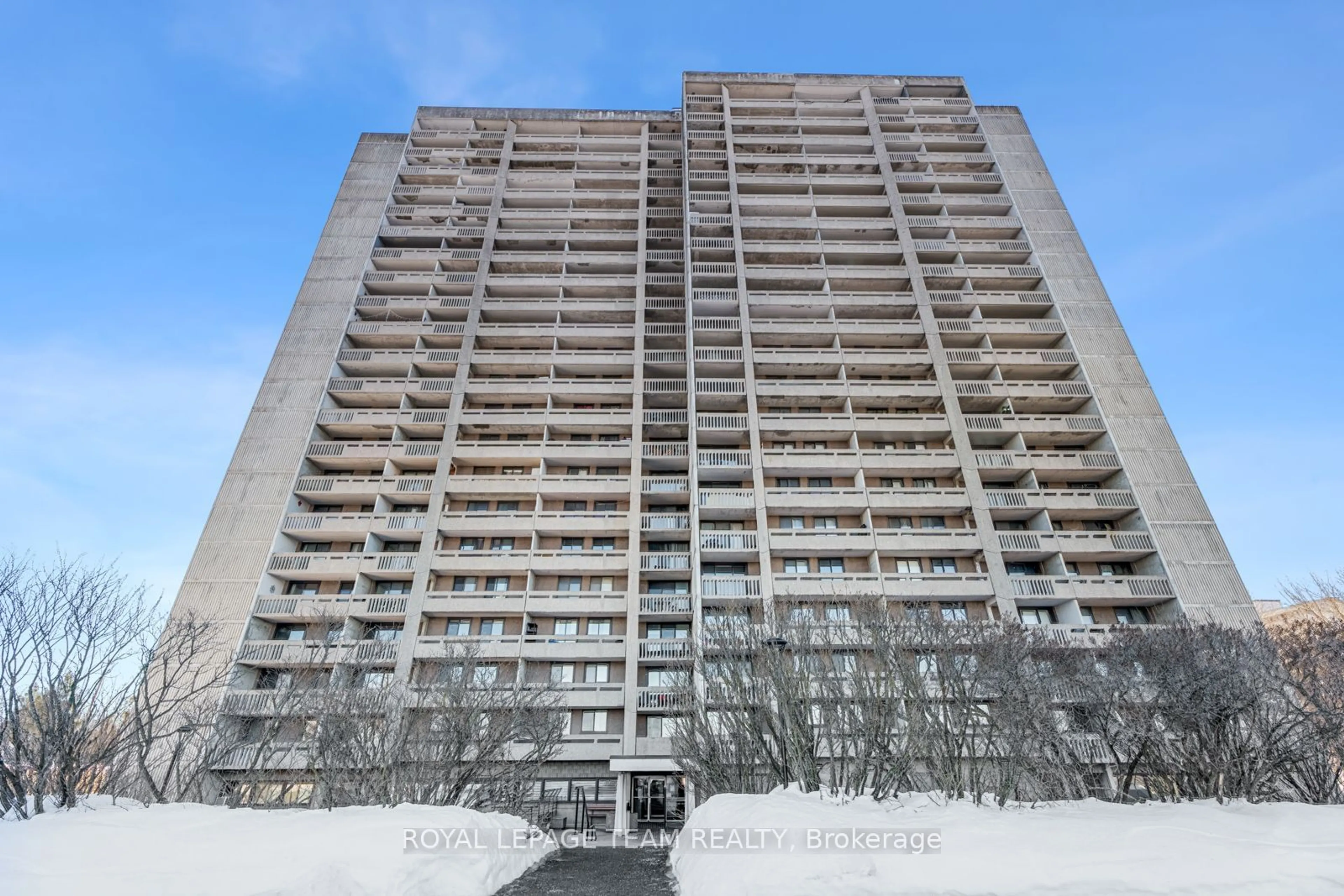 Unknown for 415 Greenview Ave #2004, Ottawa Ontario K2B 8G5