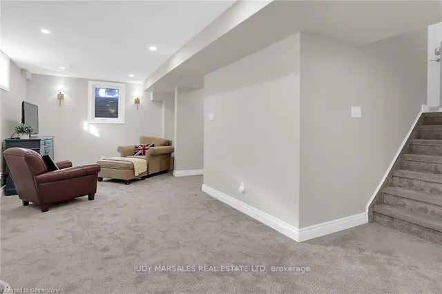 Additional image 10 of 24 Linington Tr