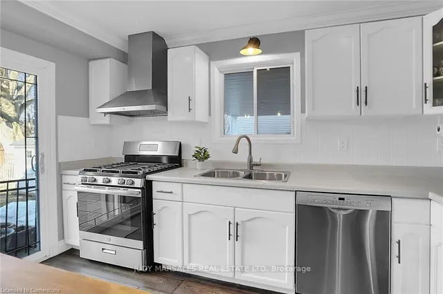 Additional image 33 of 24 Linington Tr