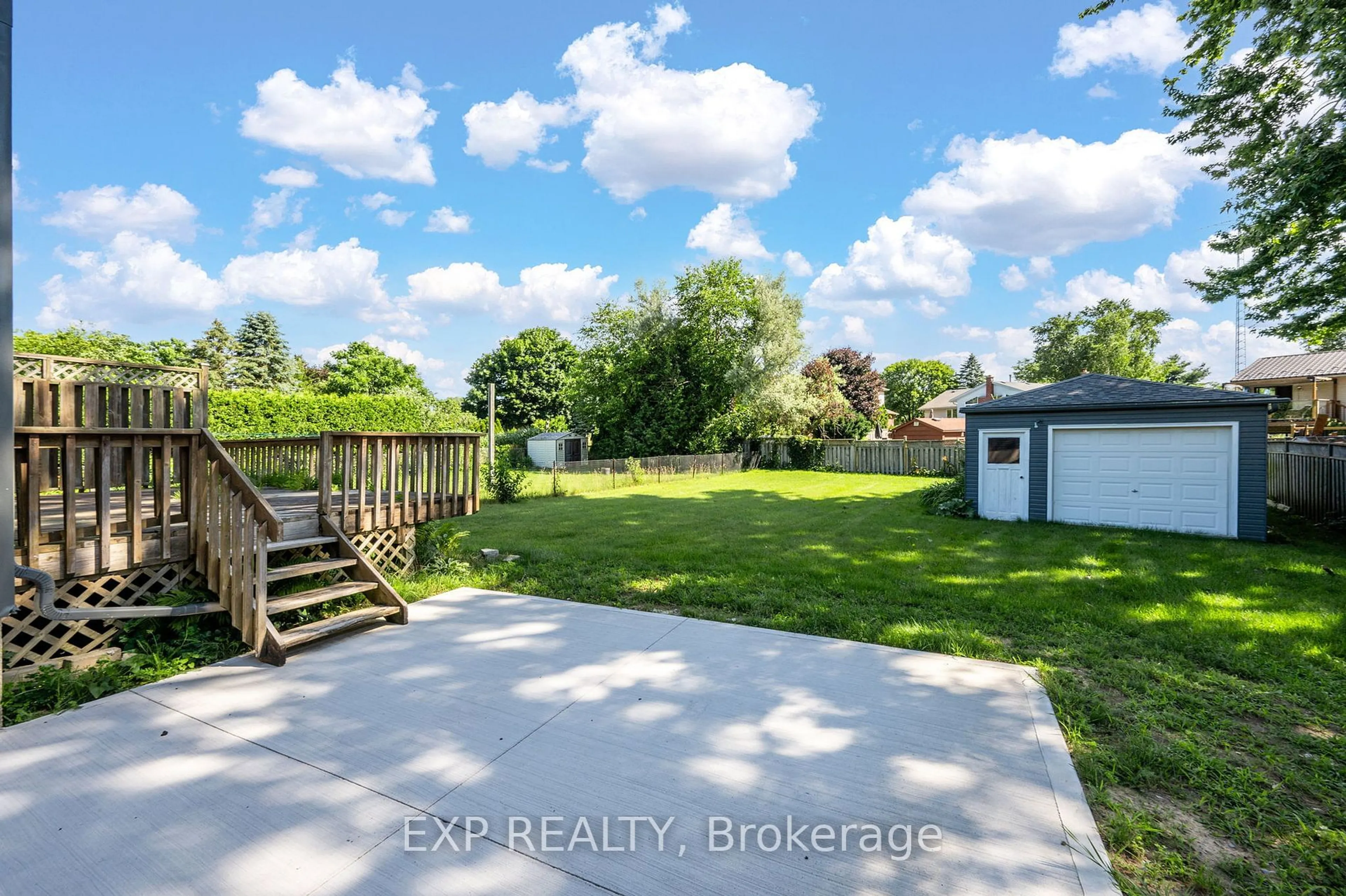 A pic from outside/outdoor area/front of a property/back of a property/a pic from drone, water/lake/river/ocean view for 22264 ADELAIDE St, Strathroy-Caradoc Ontario N0L 1W0