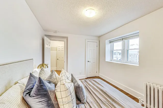 Additional property image - 21 Mountwood Ave Unit 7