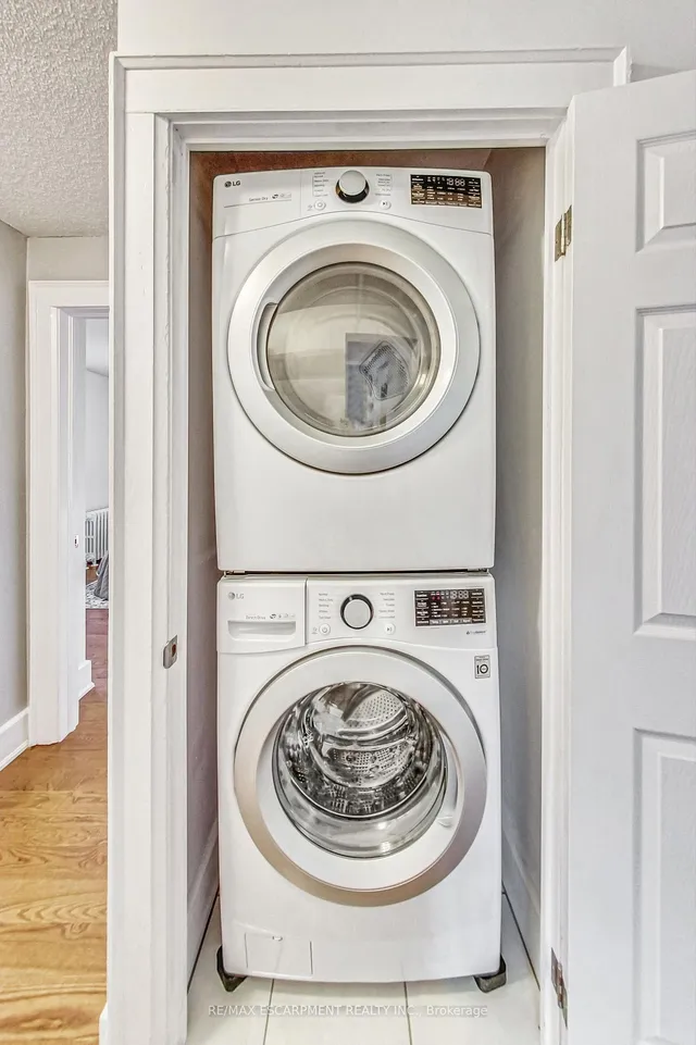 Additional property image - 21 Mountwood Ave Unit 7