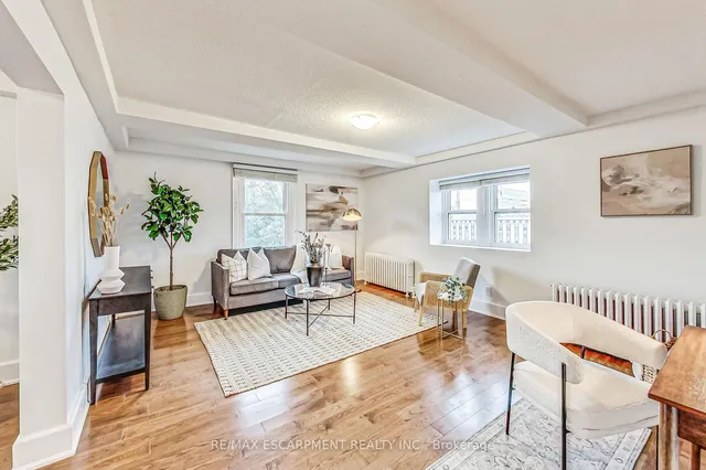 Additional property image - 21 Mountwood Ave Unit 7