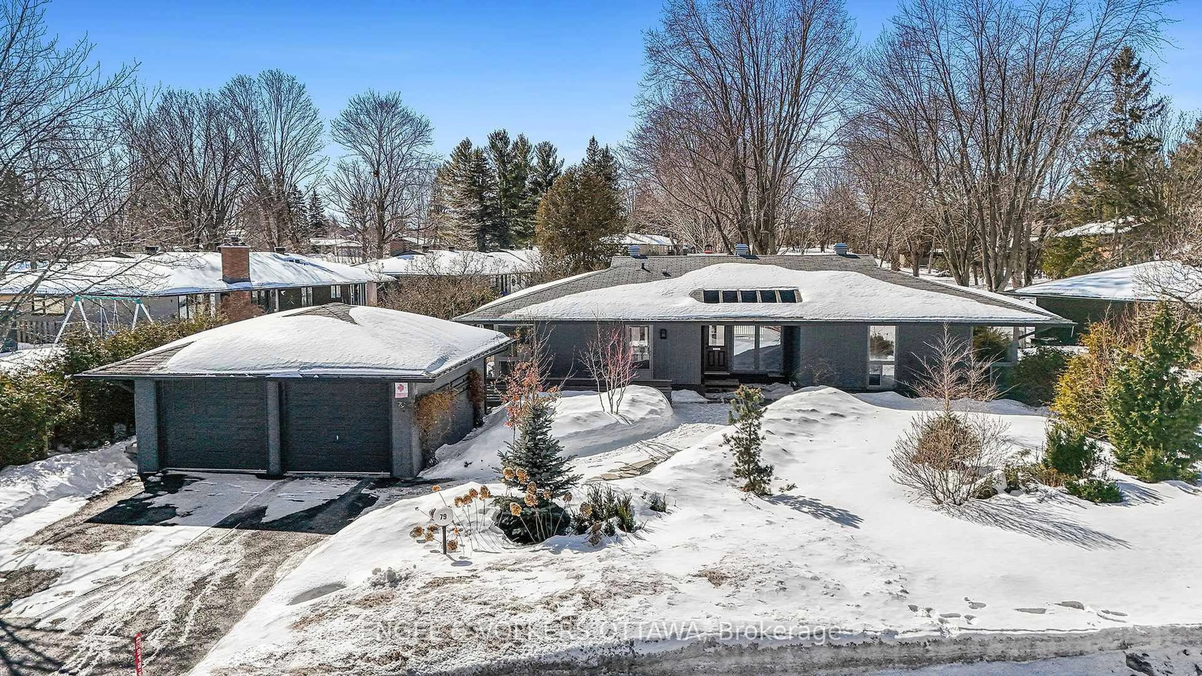 A pic from outside/outdoor area/front of a property/back of a property/a pic from drone, street for 79 Varley Dr, Kanata Ontario K2K 1H3