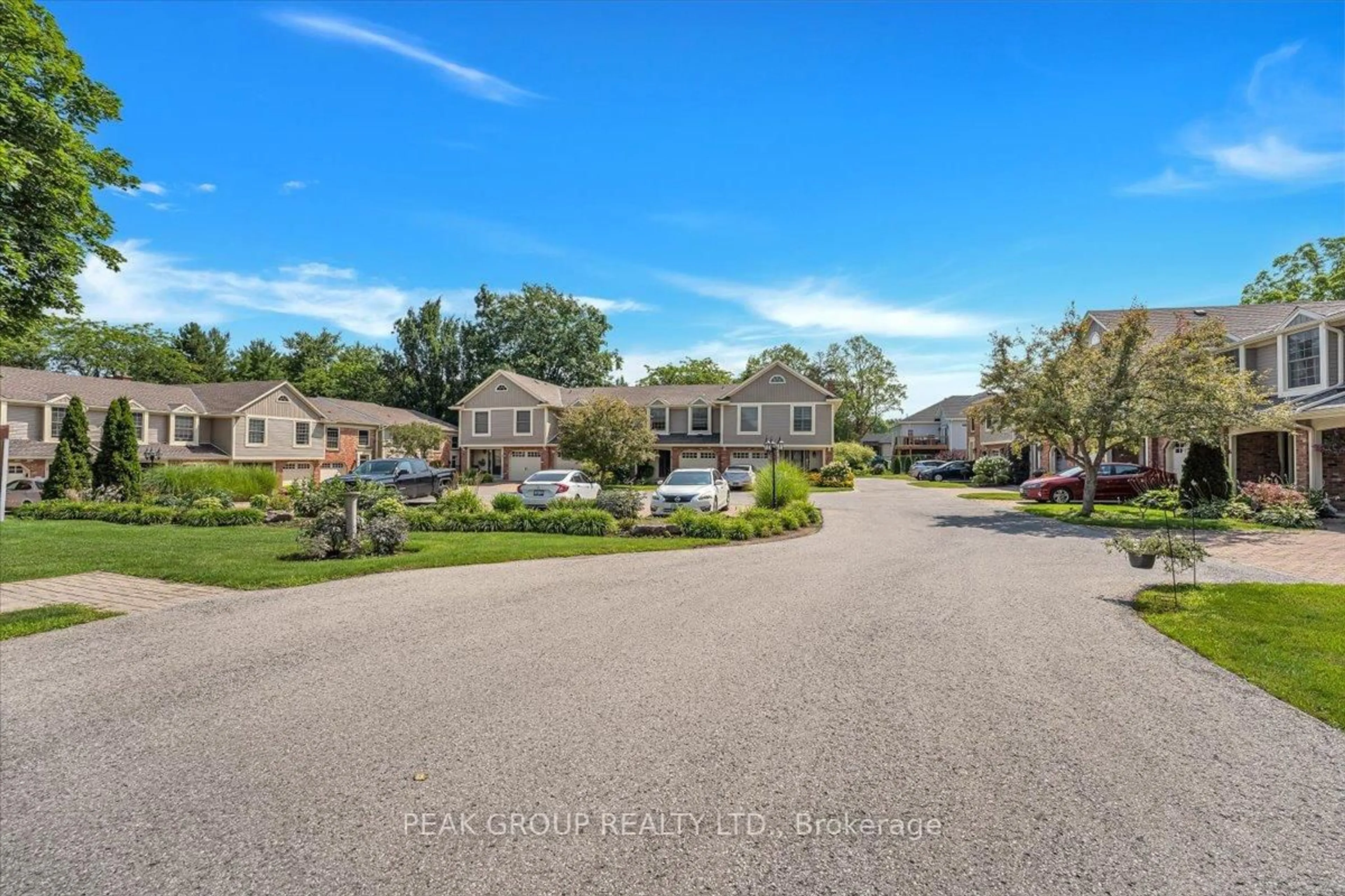 A pic from outside/outdoor area/front of a property/back of a property/a pic from drone, street for 1599 Pelham St #17, Pelham Ontario L2R 6P7