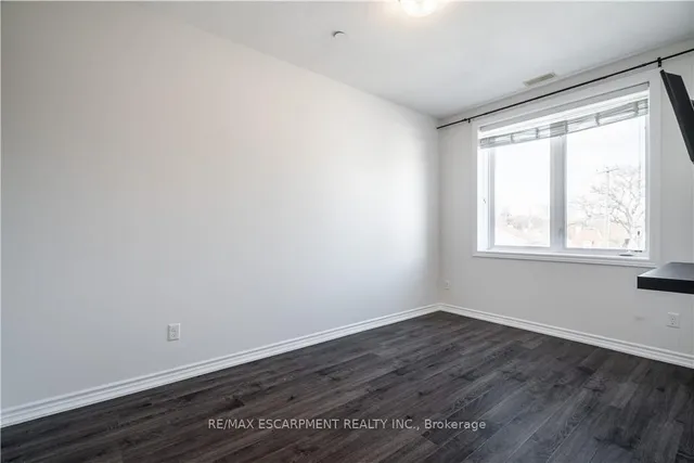 Additional property image - 95 Wilson St Unit 204