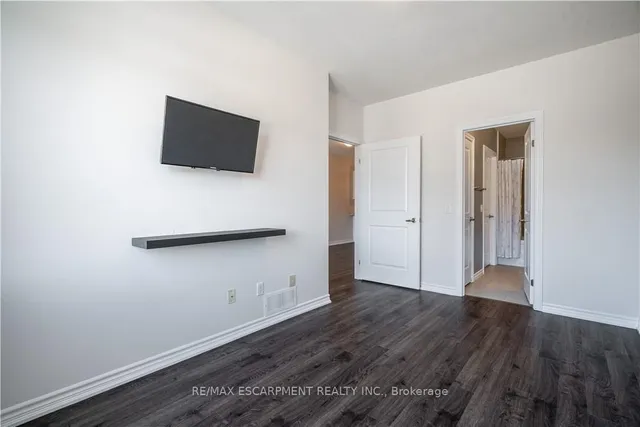 Additional property image - 95 Wilson St Unit 204