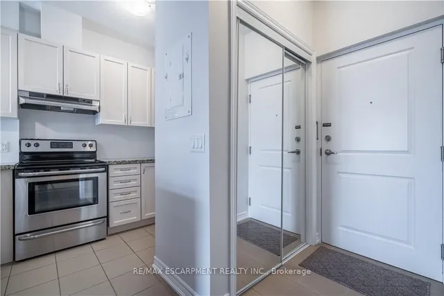 Additional property image - 95 Wilson St Unit 204