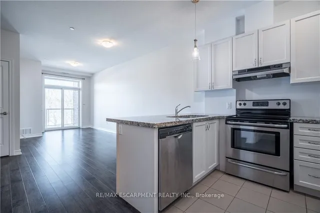 Additional property image - 95 Wilson St Unit 204
