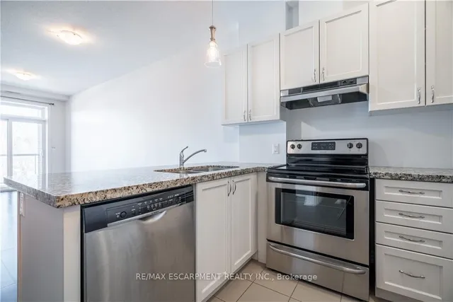Additional property image - 95 Wilson St Unit 204