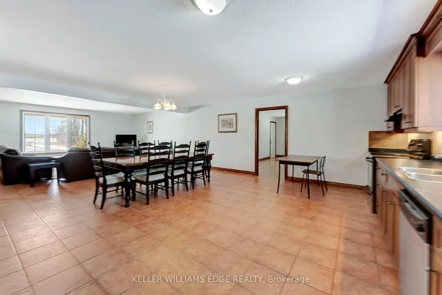 Additional property image - 949 Highland Rd