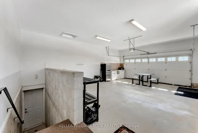 Additional property image - 949 Highland Rd