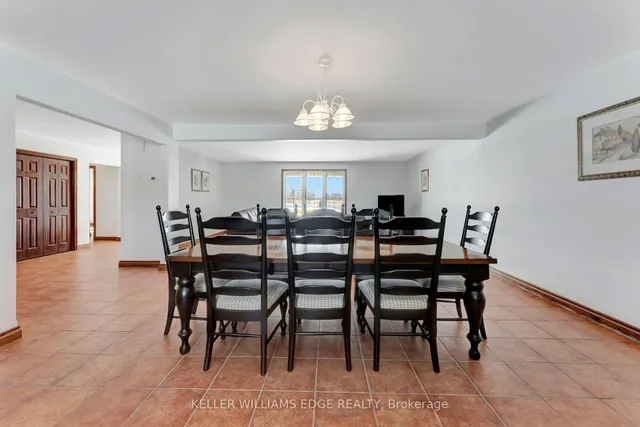 Additional property image - 949 Highland Rd