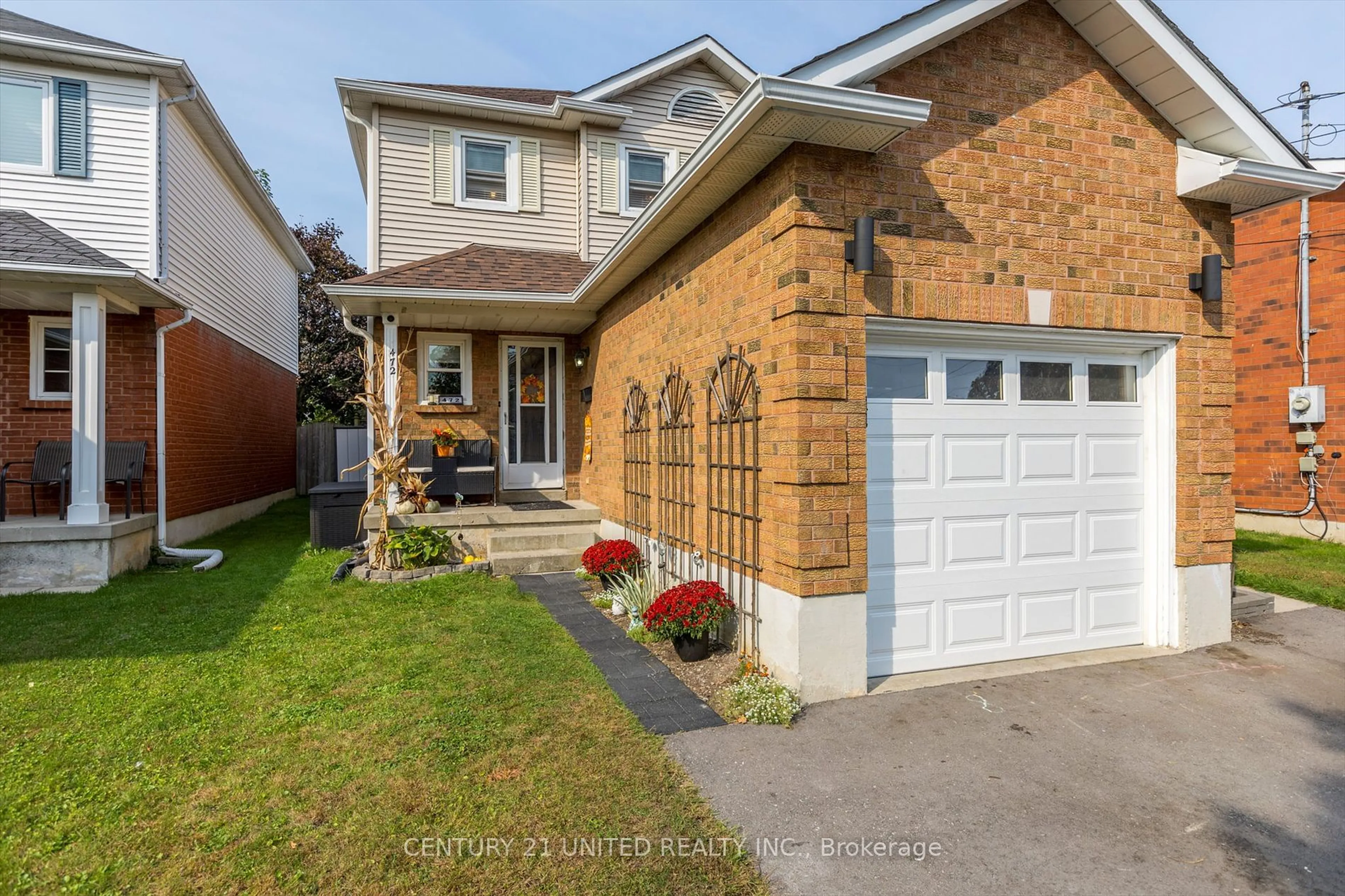 Home with brick exterior material, street for 472 Burnham Manor Crt, Cobourg Ontario K9A 5C2