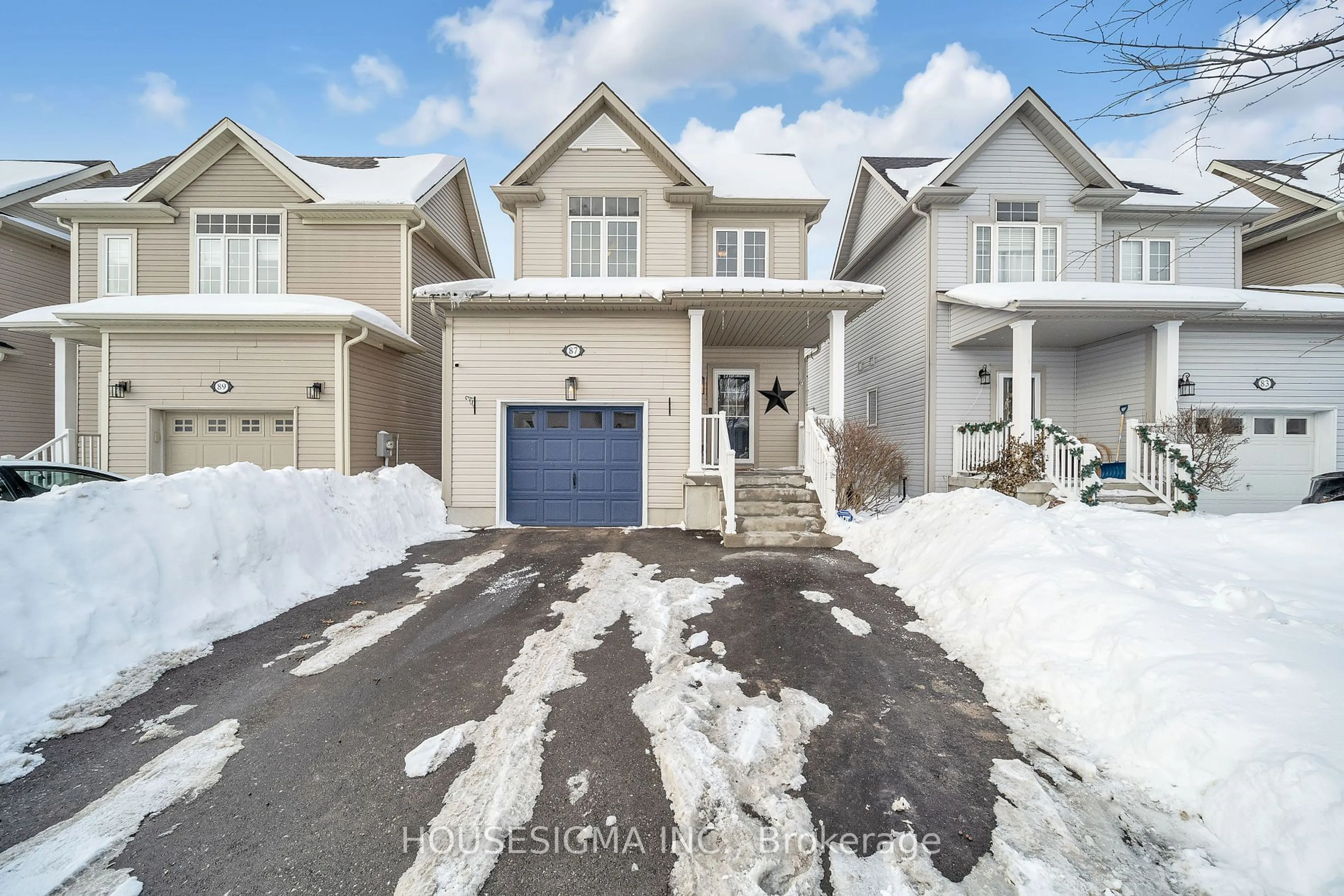 A pic from outside/outdoor area/front of a property/back of a property/a pic from drone, street for 87 Goodall Crt, Centre Wellington Ontario N1M 0C8