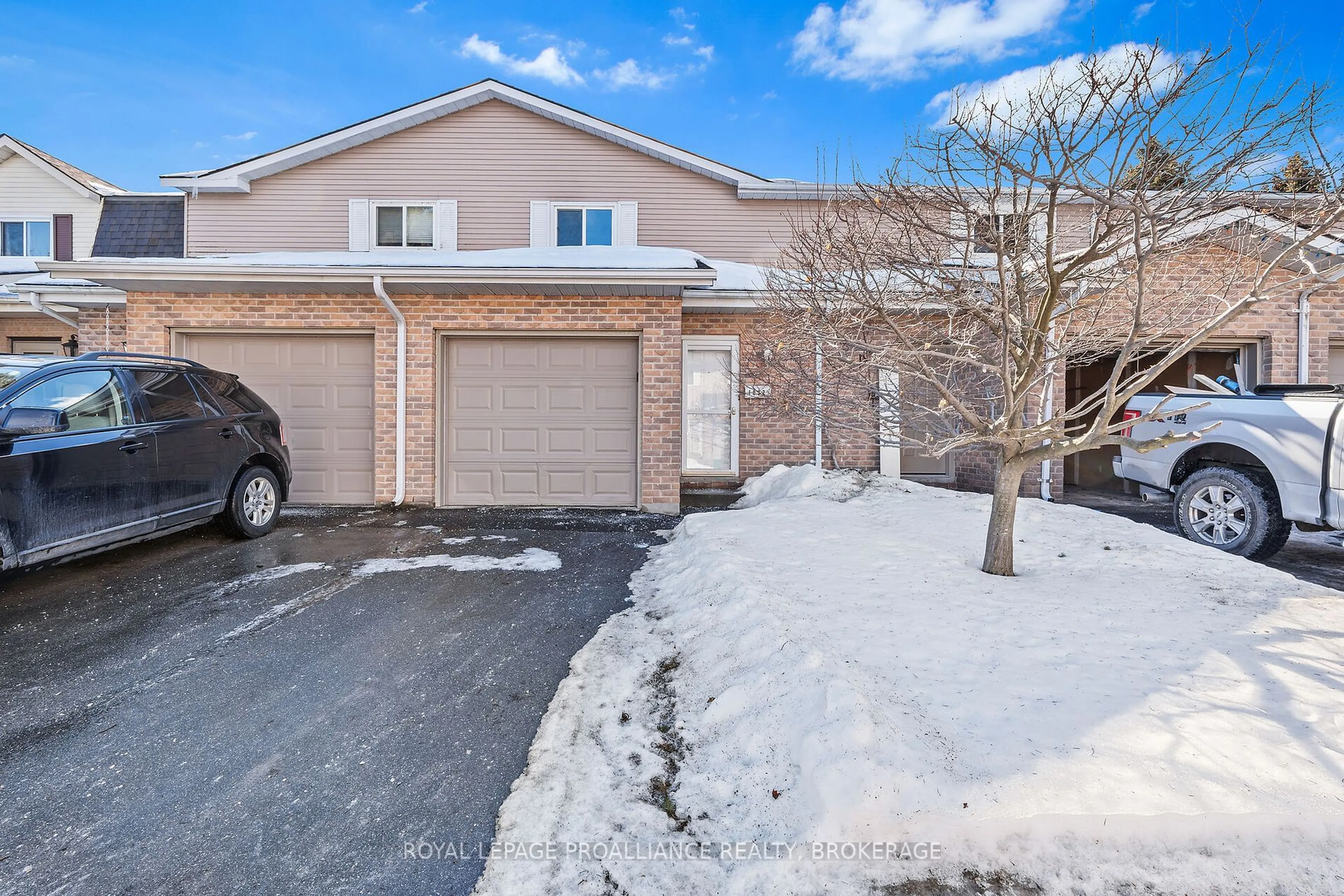 A pic from outside/outdoor area/front of a property/back of a property/a pic from drone, street for 1032 Craig Lane, Kingston Ontario K7M 7R8