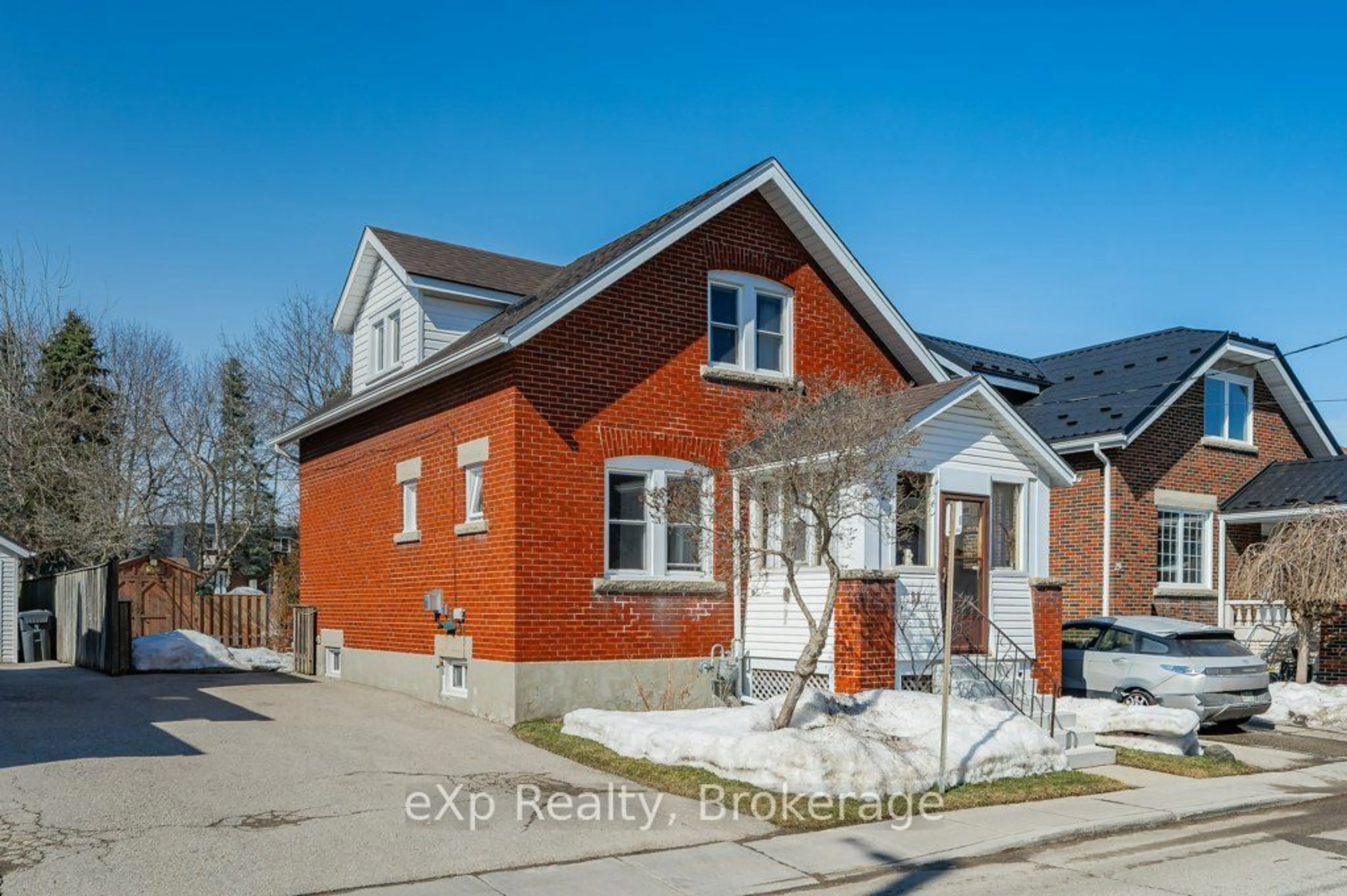 Home with brick exterior material, street for 31 Verney St, Guelph Ontario N1H 1N5