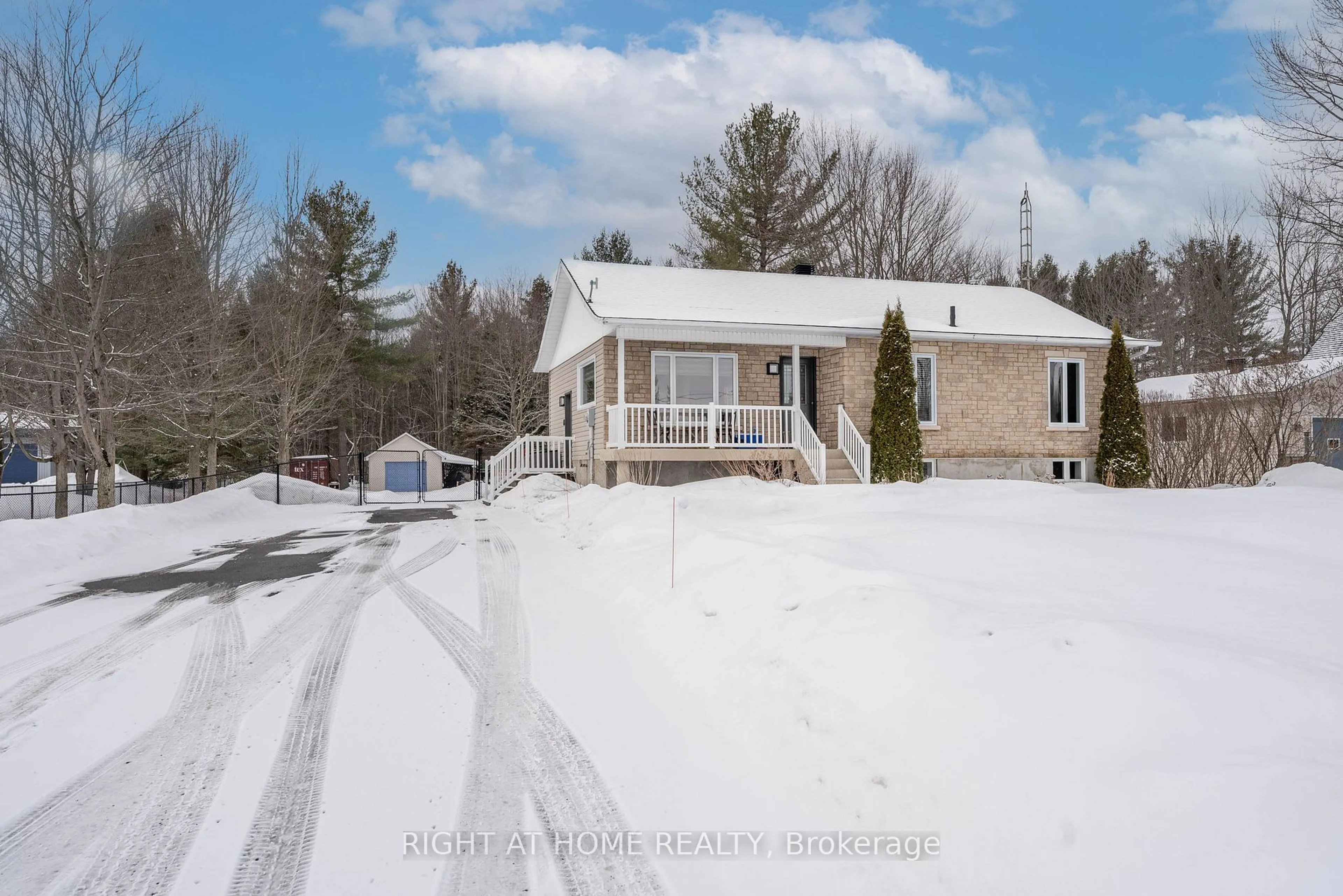 A pic from outside/outdoor area/front of a property/back of a property/a pic from drone, water/lake/river/ocean view for 2874 Dixon Factory Rd, Alfred and Plantagenet Ontario K0A 1M0