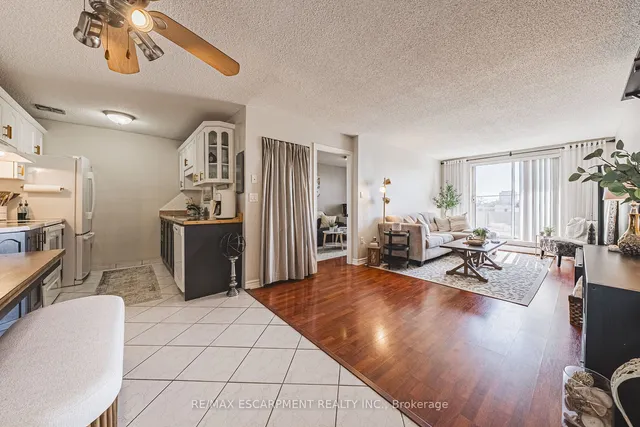 Additional property image - 893 Concession St Unit 201