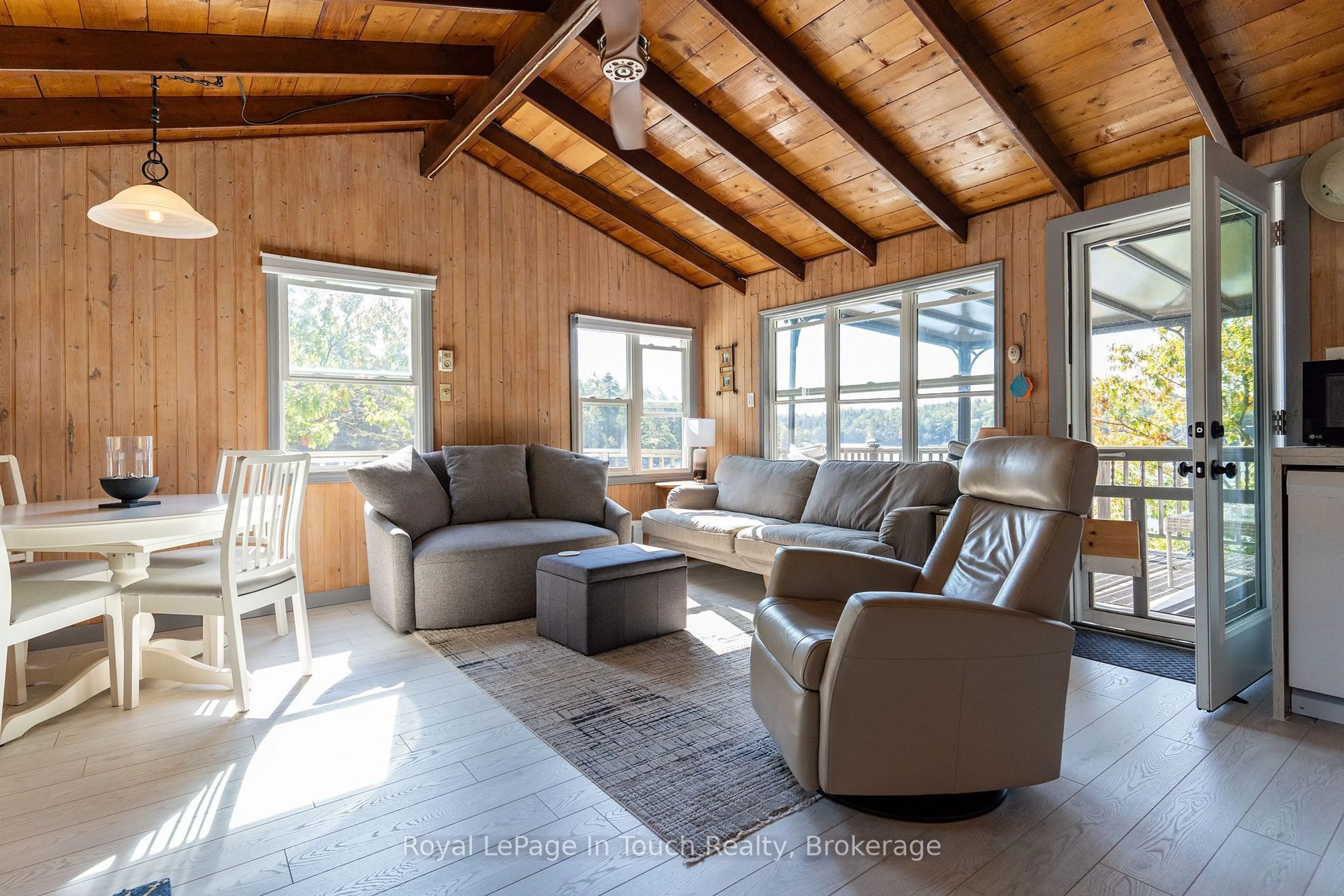 Living room with furniture, unknown for 18588 Georgian Bay Shore, Georgian Bay Ontario P0E 1E0