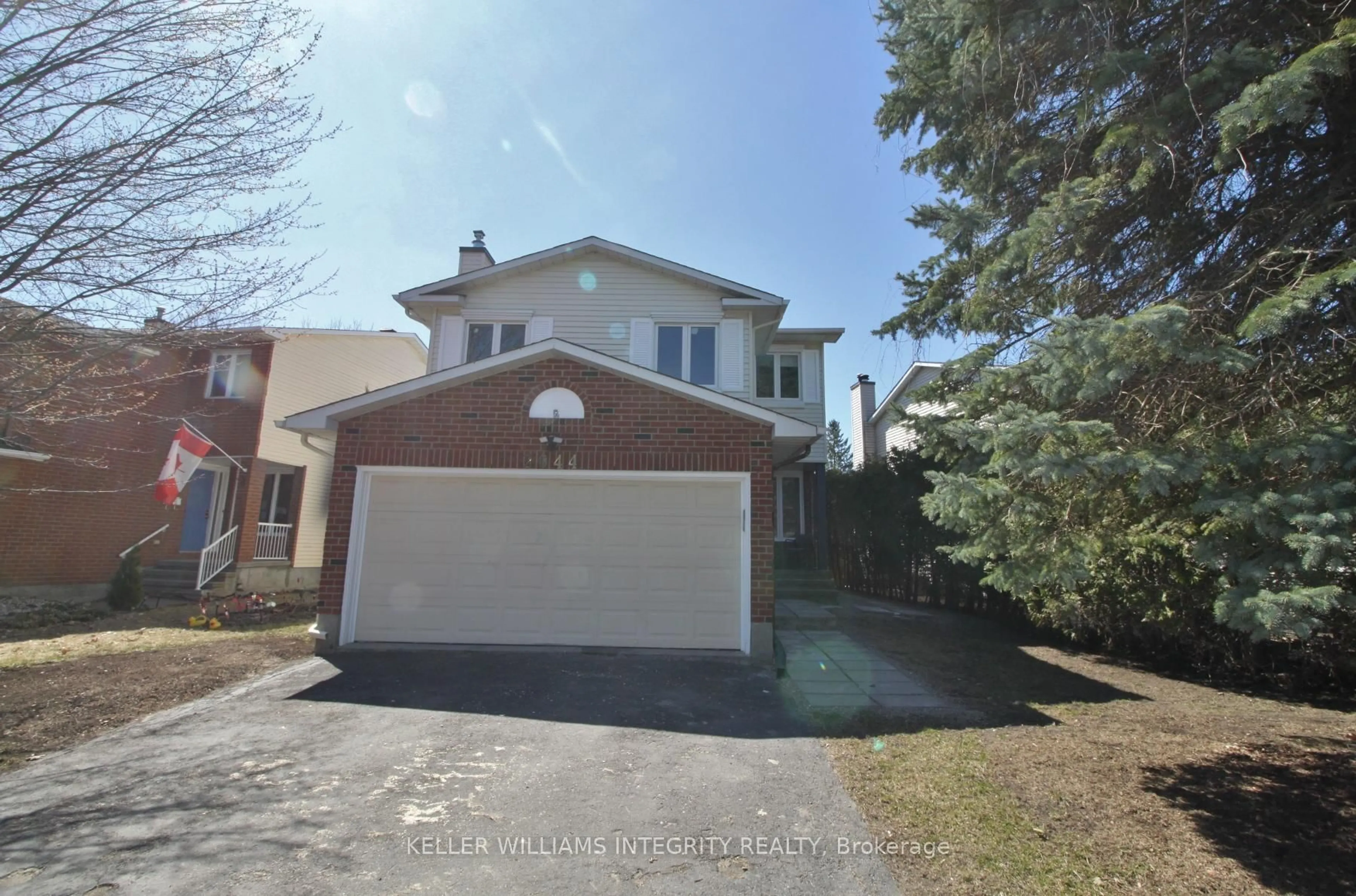 Unknown for 2044 Wildflower Dr, Orleans - Cumberland and Area Ontario K1E 3R5