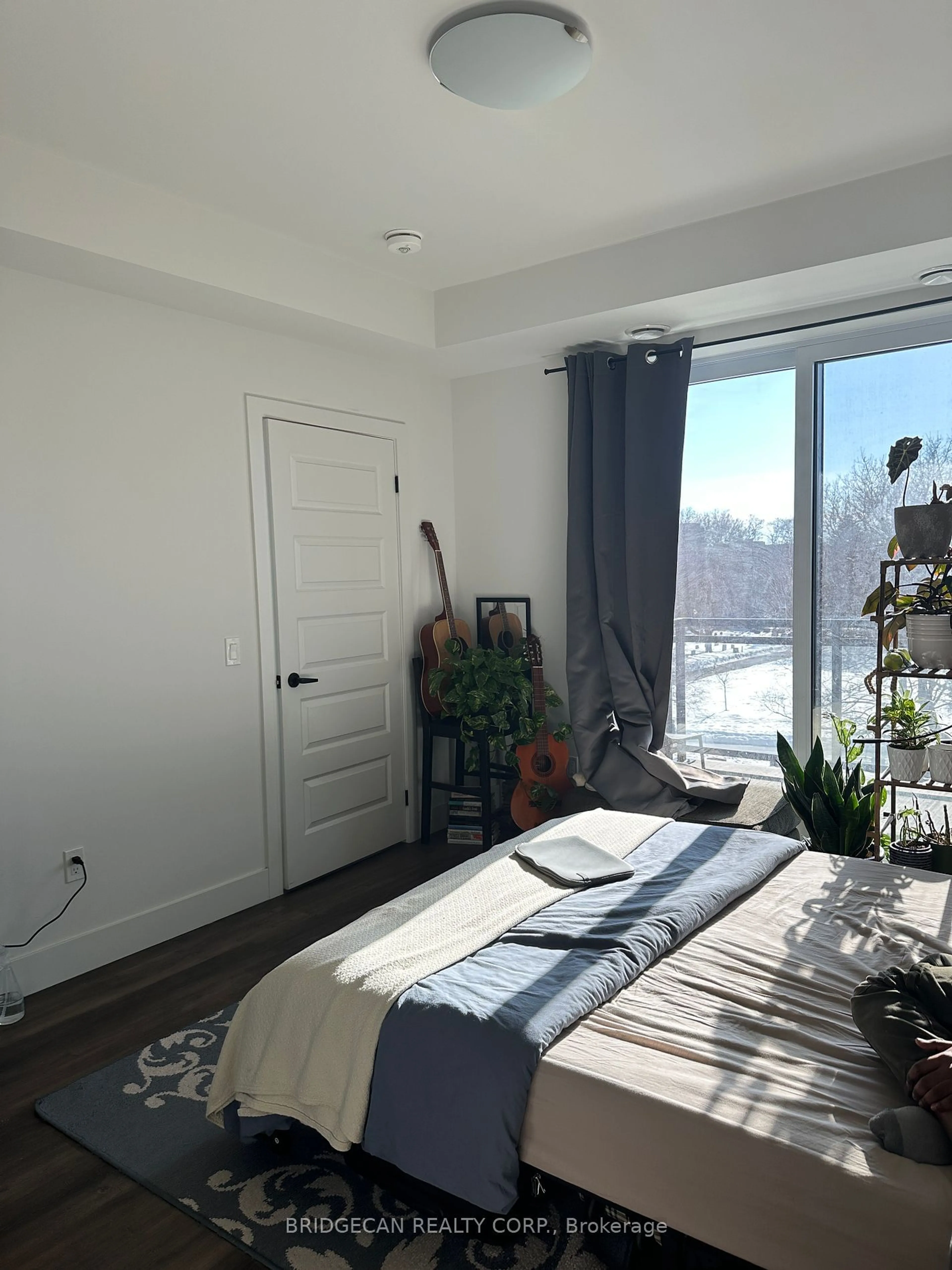 A pic of a room for 103 Roger St #6, Waterloo Ontario N2J 0G2