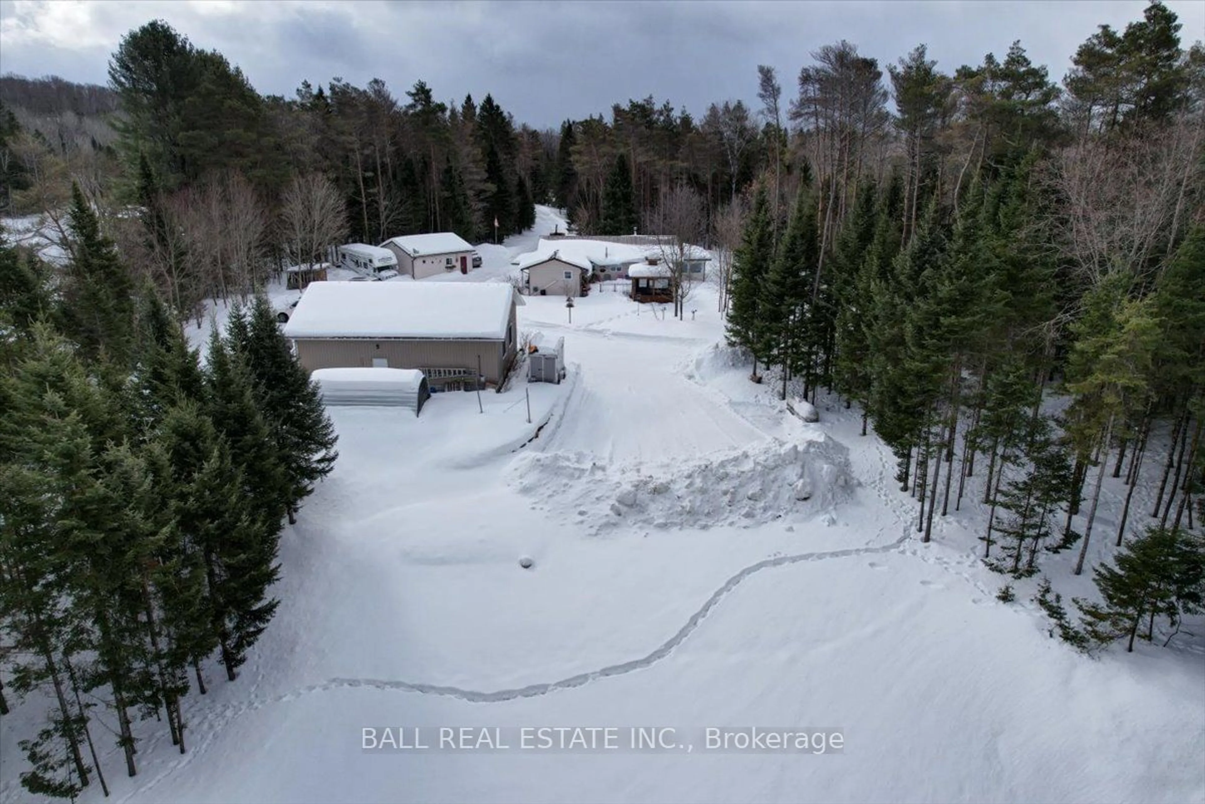 A pic from outside/outdoor area/front of a property/back of a property/a pic from drone, unknown for 5794 Highway 620, Wollaston Ontario K0L 1P0