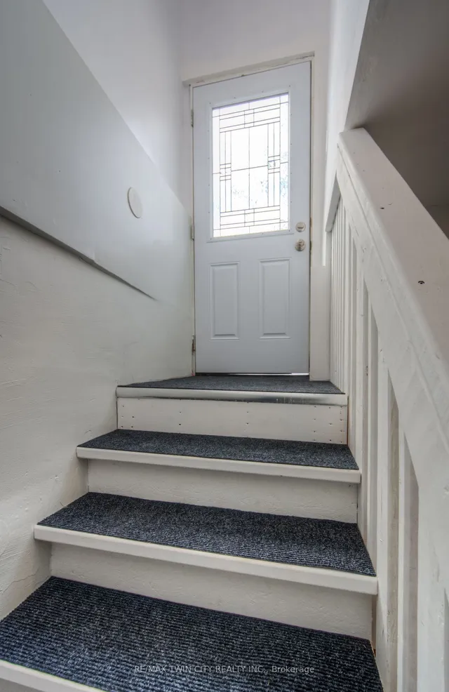 Additional property image - 301 Highland Rd