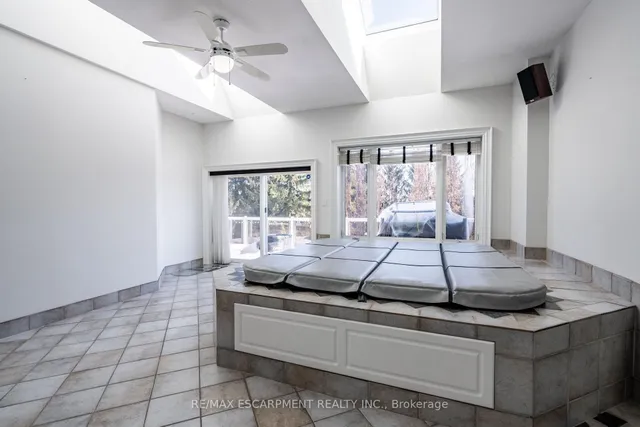 Additional property image - 11 Palomino Dr
