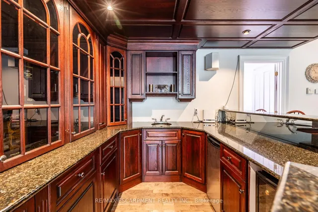 Additional property image - 11 Palomino Dr