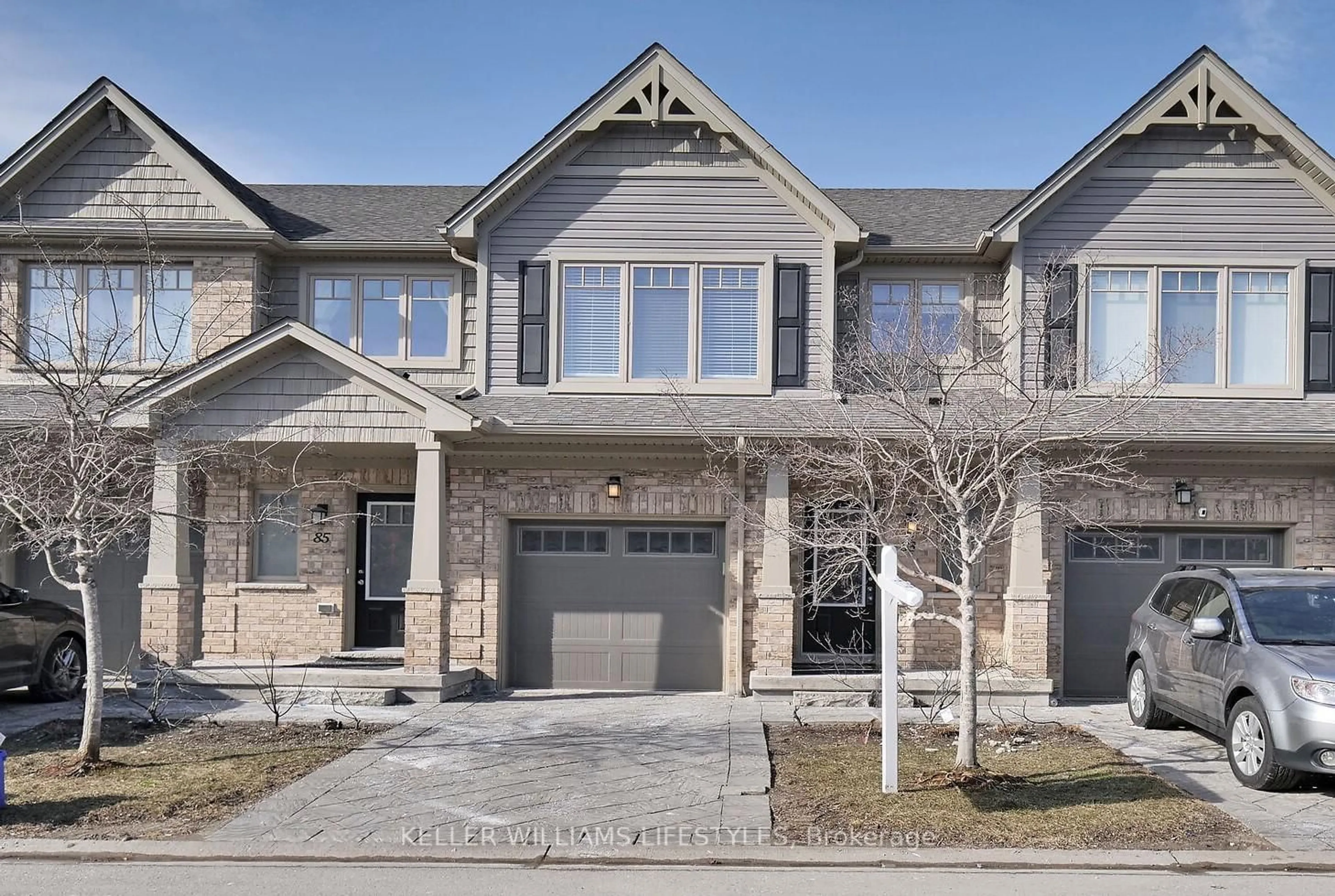 Home with brick exterior material, street for 1924 CEDARHOLLOW Blvd #83, London Ontario N5X 0K3