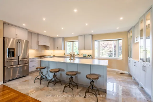Additional property image - 399 Old Brock Rd
