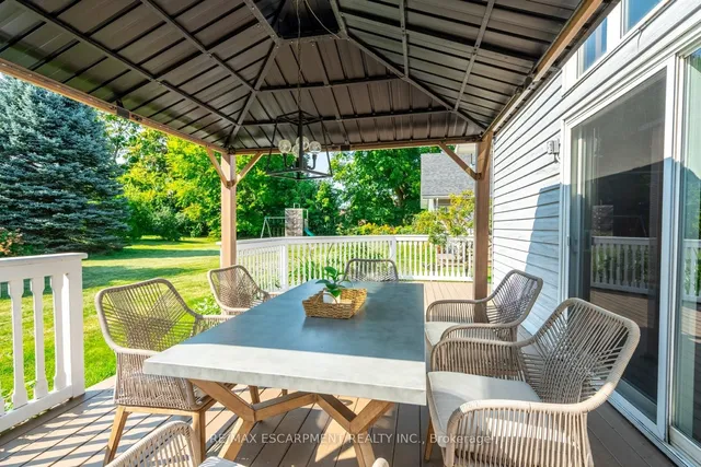 Additional property image - 399 Old Brock Rd