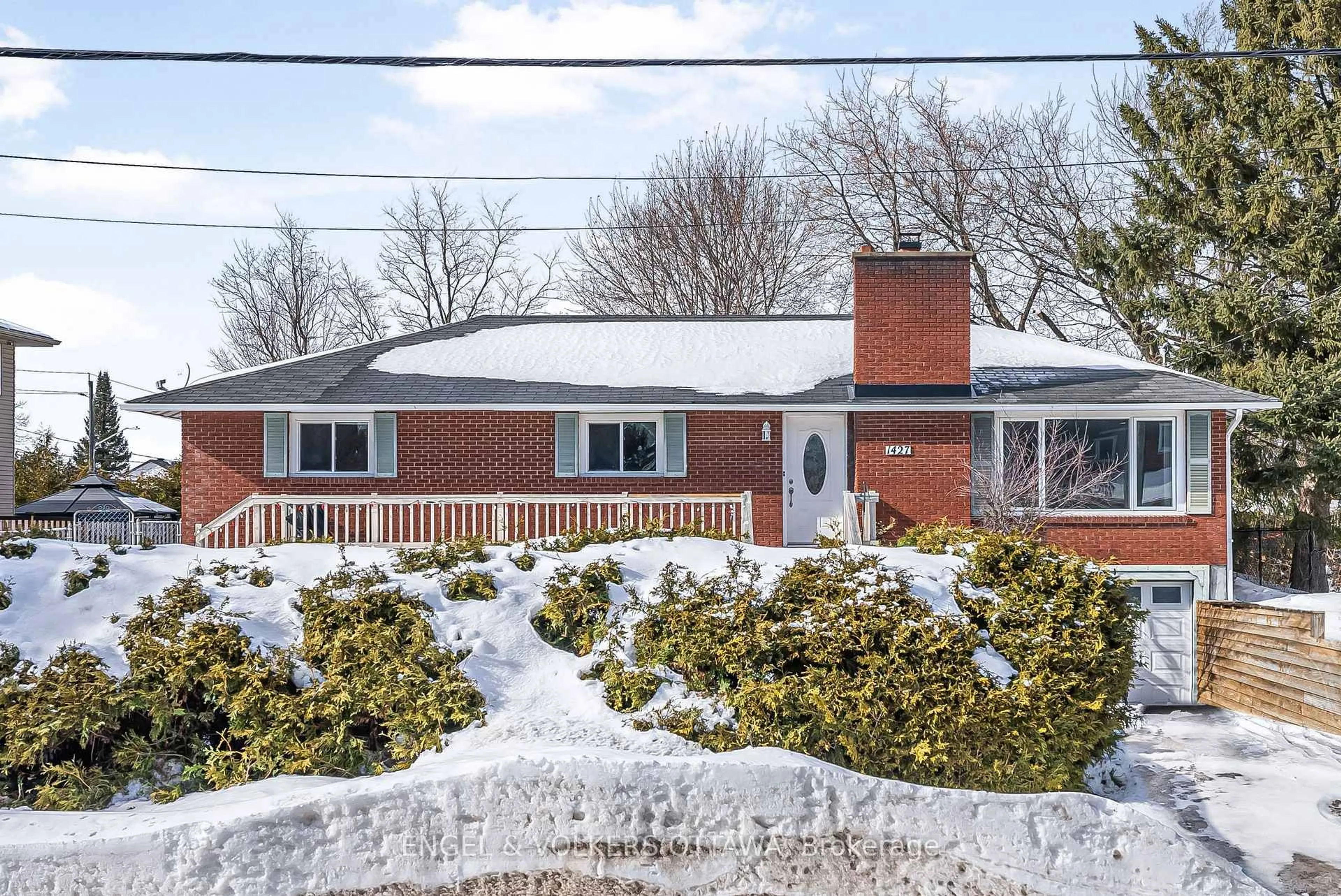 Home with brick exterior material, street for 1427 Rosebella Ave, Blossom Park - Airport and Area Ontario K1T 1E5