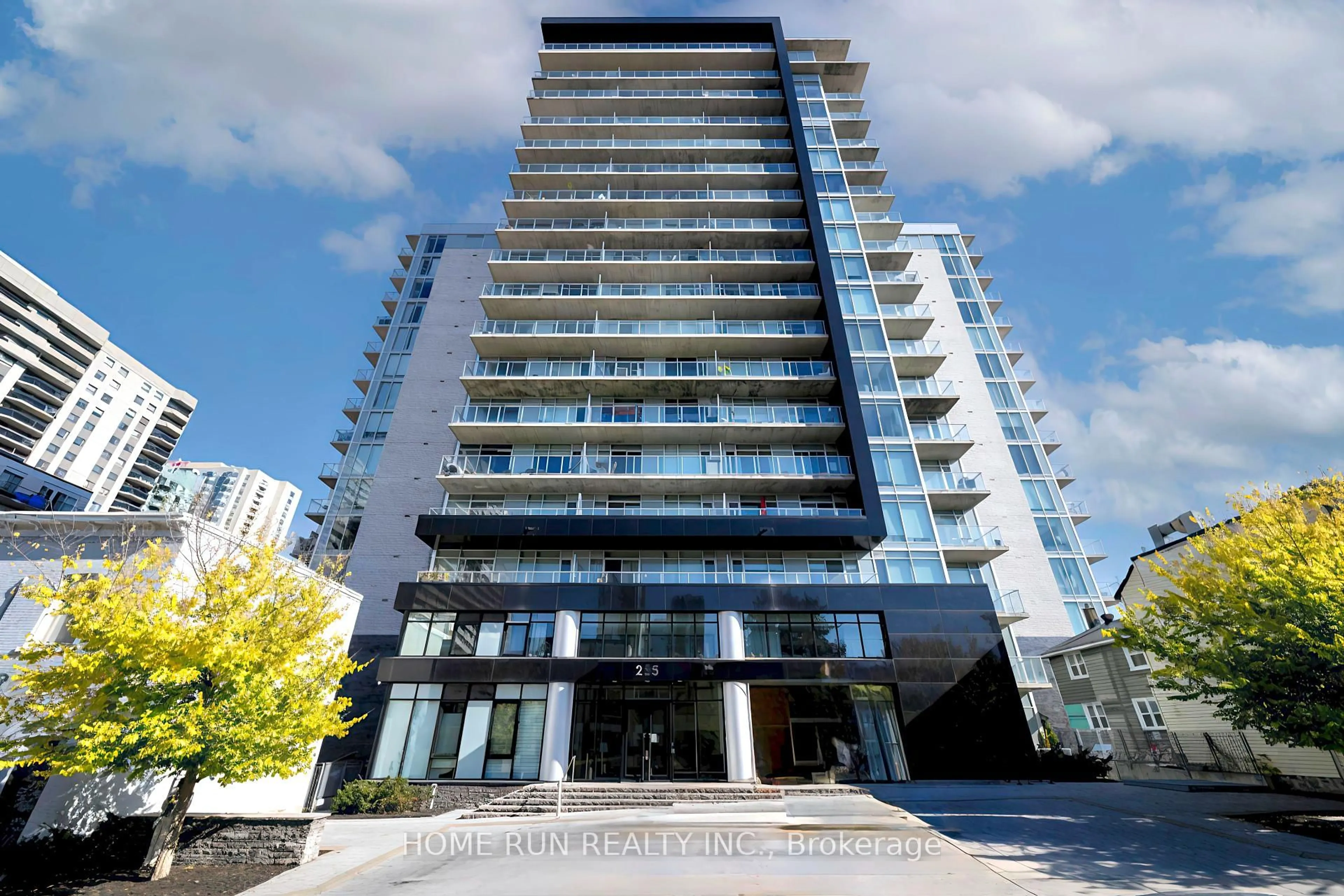 Indoor foyer for 255 BAY St #1004, Ottawa Centre Ontario K1R 0C5