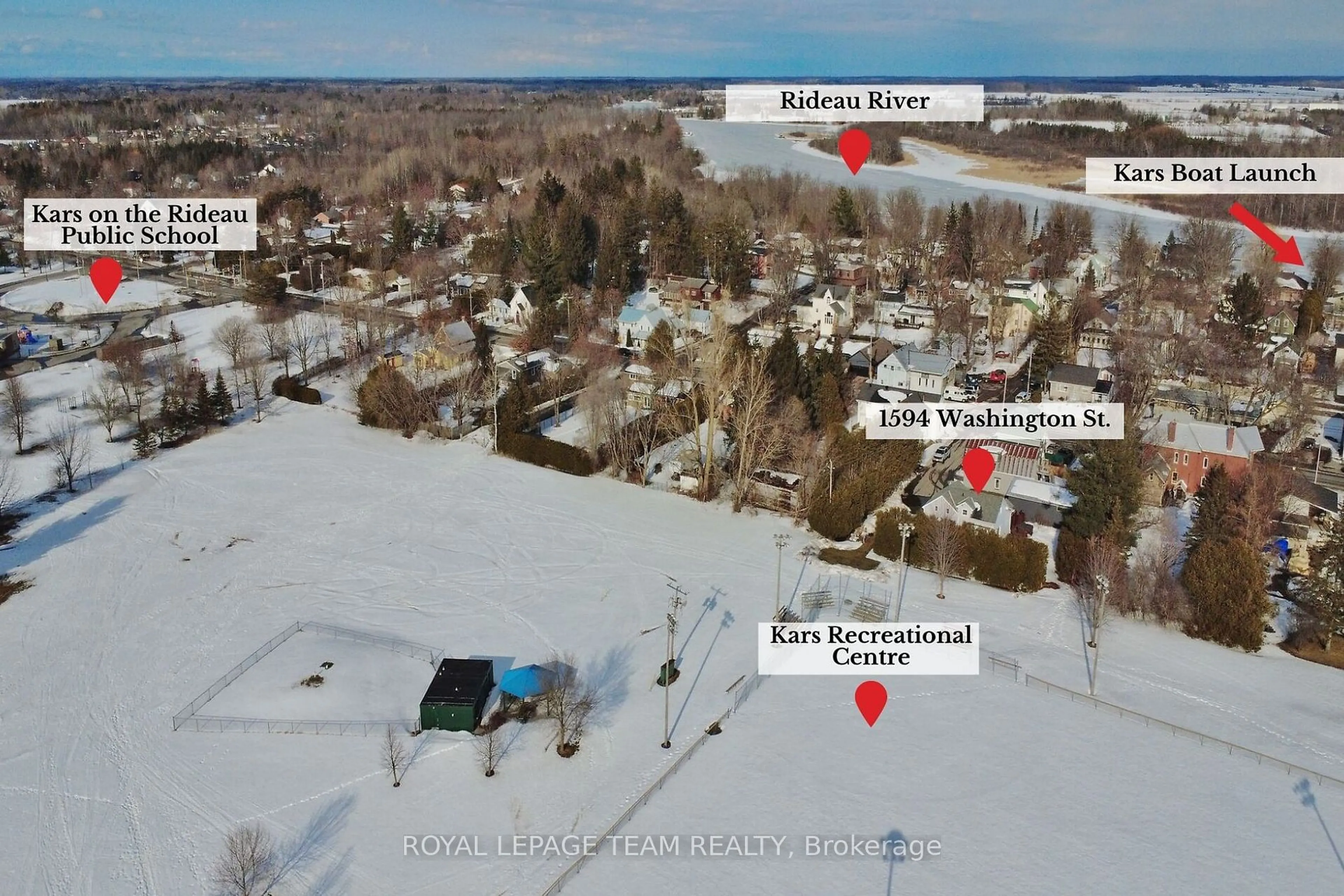 A pic from outside/outdoor area/front of a property/back of a property/a pic from drone, water/lake/river/ocean view for 1594 Washington St, Manotick - Kars - Rideau Twp and Area Ontario K0A 2E0