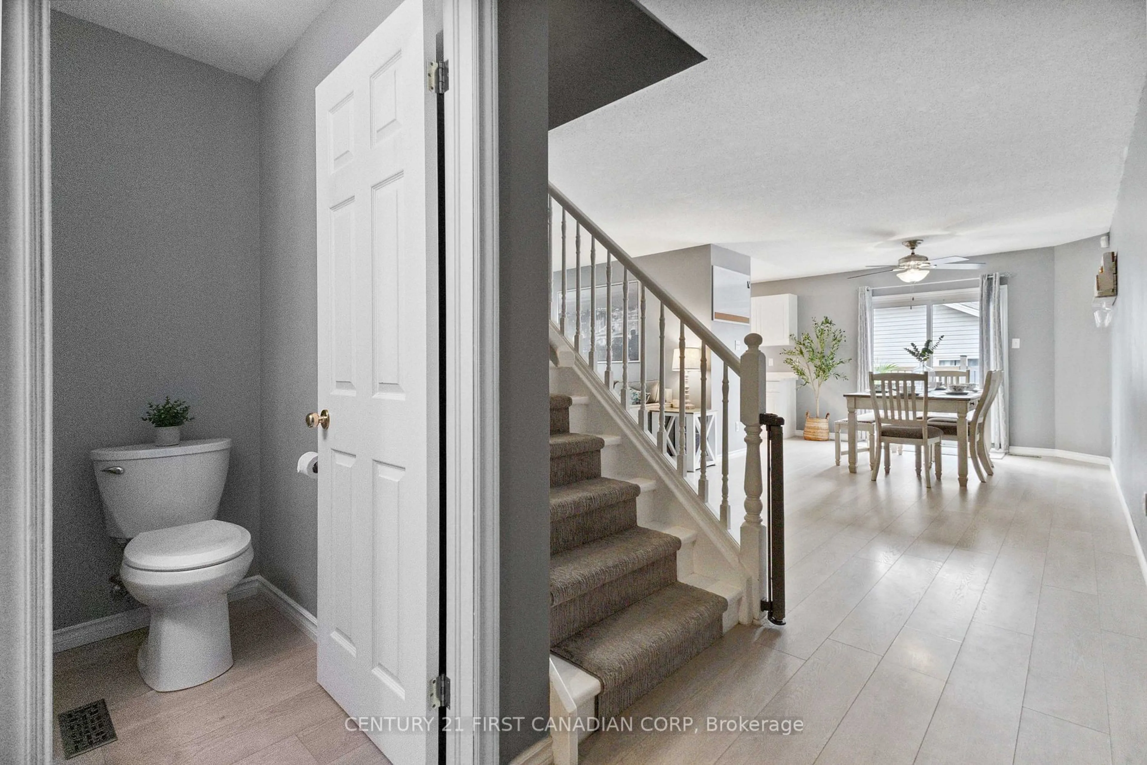 Indoor entryway for 493 Exmouth Circ, London Ontario N5V 5G5