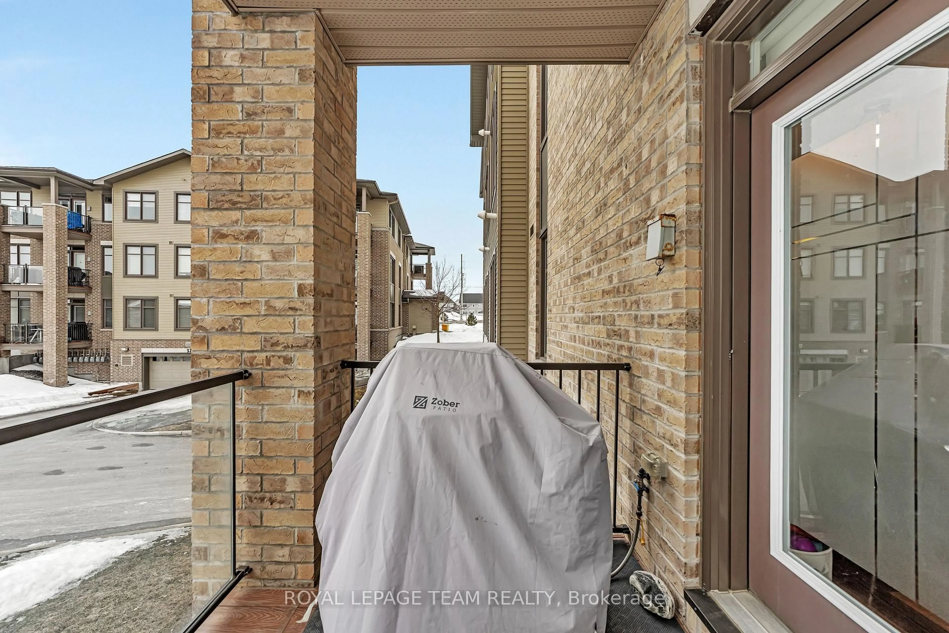 Balcony in the apartment, street for 330 Jatoba Private N/A #103, Ottawa Ontario K2V 0E7
