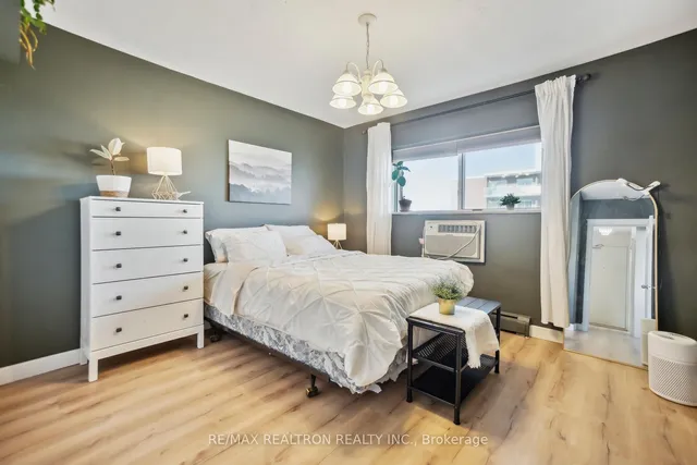 Additional property image - 10 Woodman Dr Unit 605