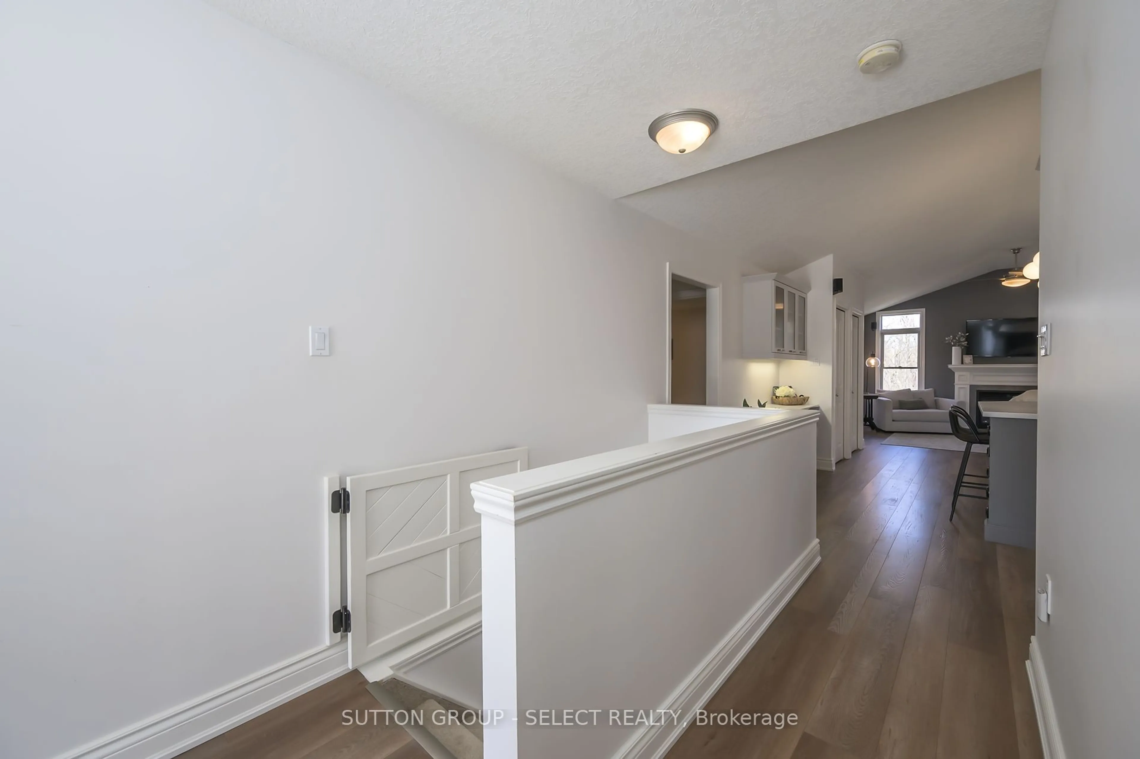 Indoor entryway for 29 Ambleside Dr, St. Thomas Ontario N5P 0C2