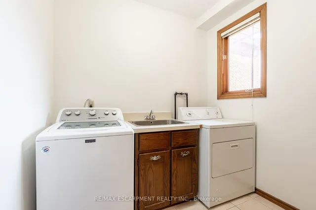 Additional property image - 7 Chert Ave