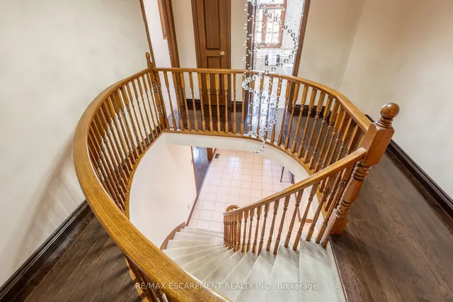 Additional property image - 7 Chert Ave
