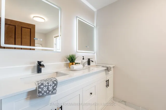 Additional property image - 7 Chert Ave